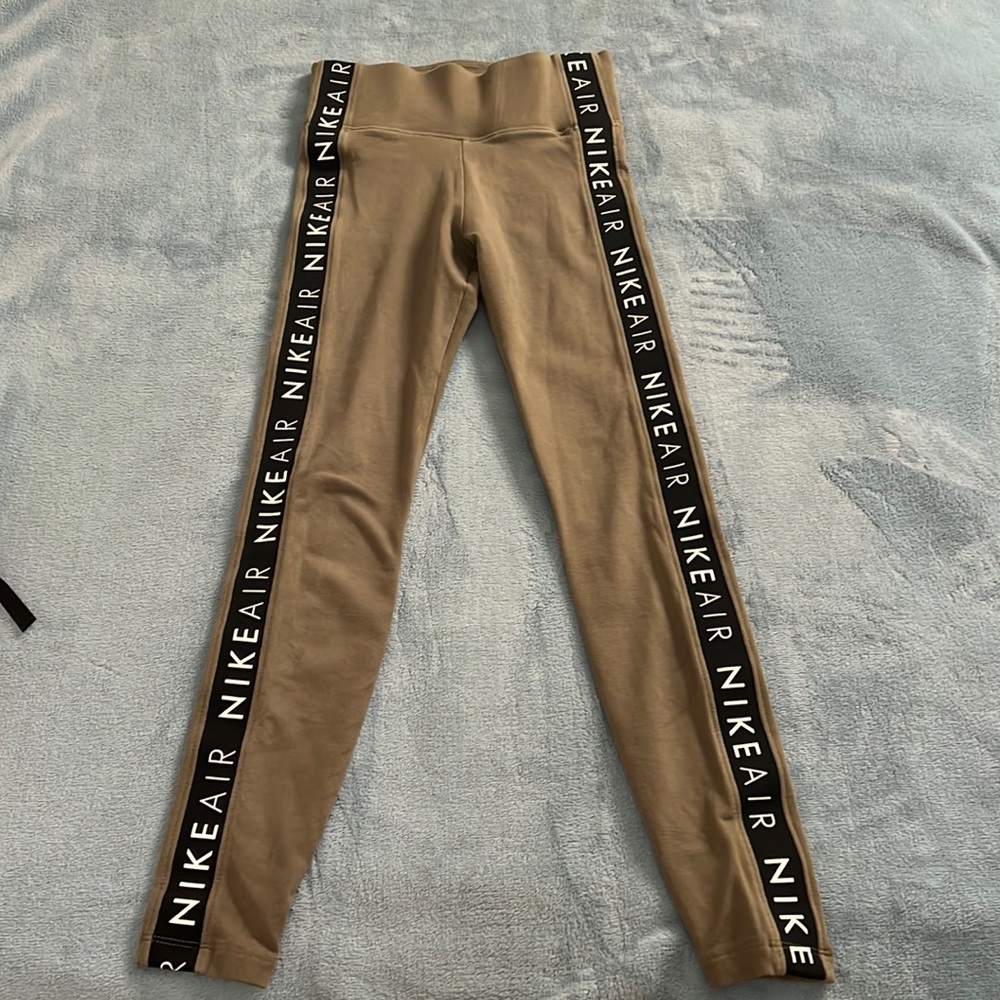 Nike Air Legging Size XS